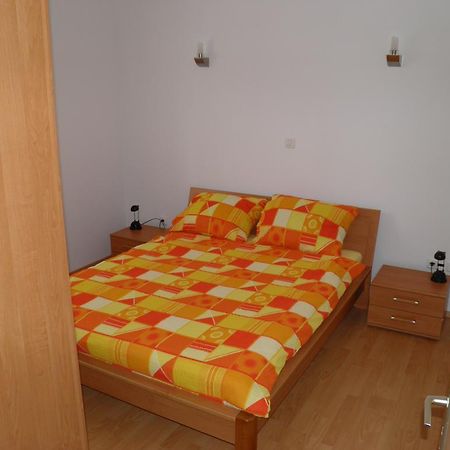 Apartmani Galeb Put Grande 25 Weißenburg Exterior foto