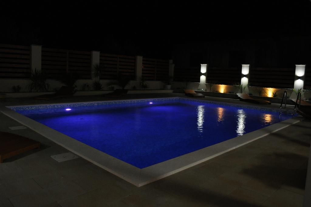 Apartmani Galeb Put Grande 25 Weißenburg Exterior foto