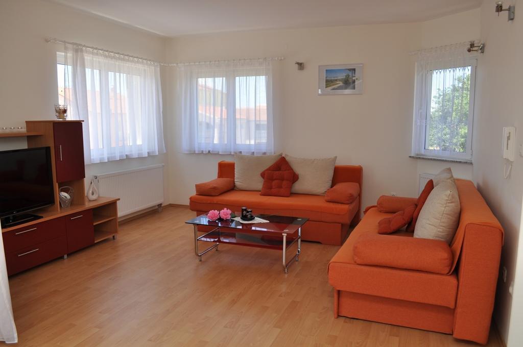 Apartmani Galeb Put Grande 25 Weißenburg Exterior foto