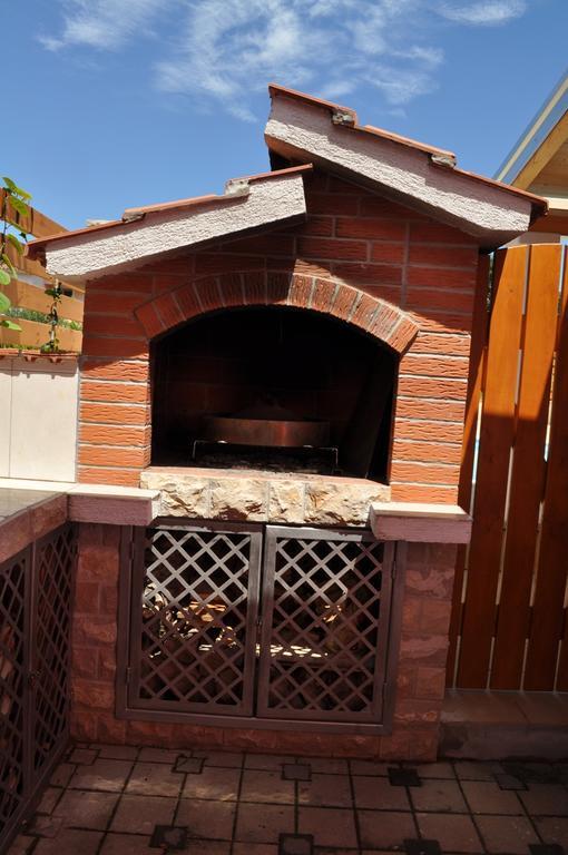 Apartmani Galeb Put Grande 25 Weißenburg Exterior foto