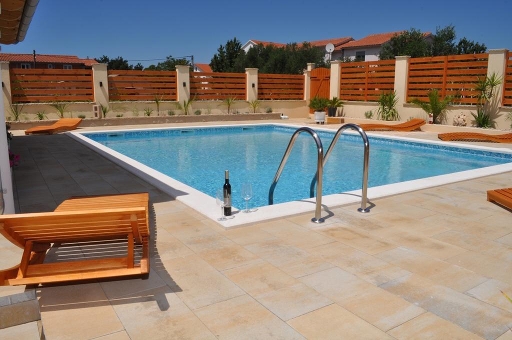 Apartmani Galeb Put Grande 25 Weißenburg Exterior foto